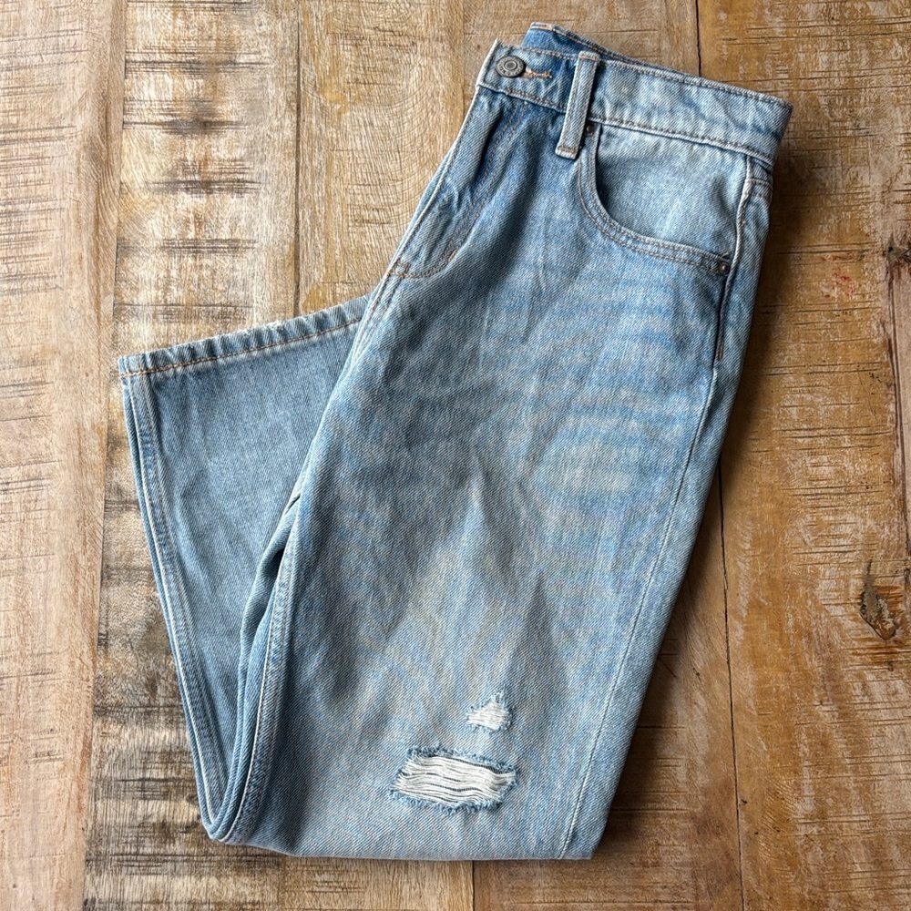 NWOT Old Navy Slouchy Straight Jeans size 10